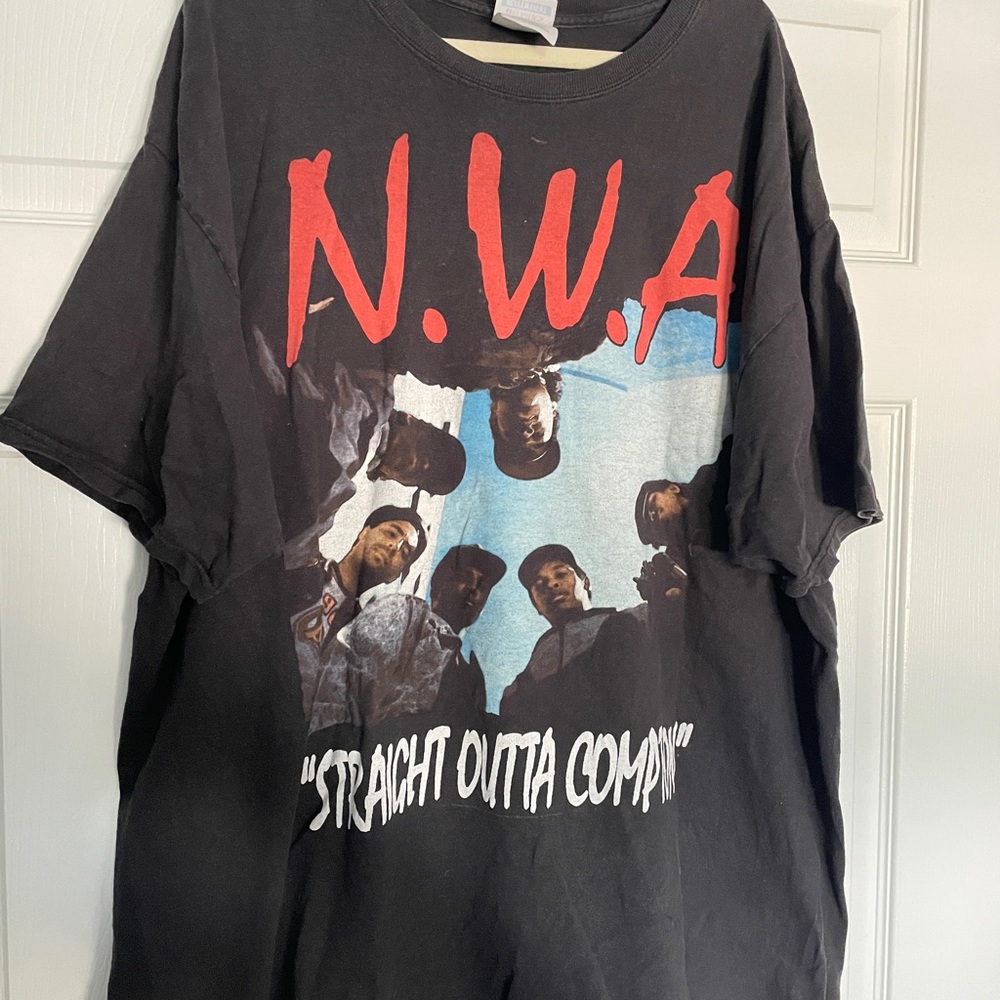 Vintage 90s NWA shirt